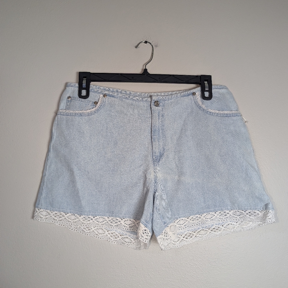 14 L.A. Blues Light Blue Wash Y2K Lace Trim Shorts